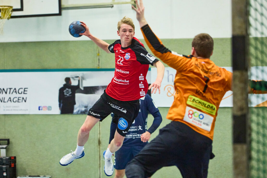 Johannes Micheely im Spiel gegen die Ahlener SG (18.11.2023)