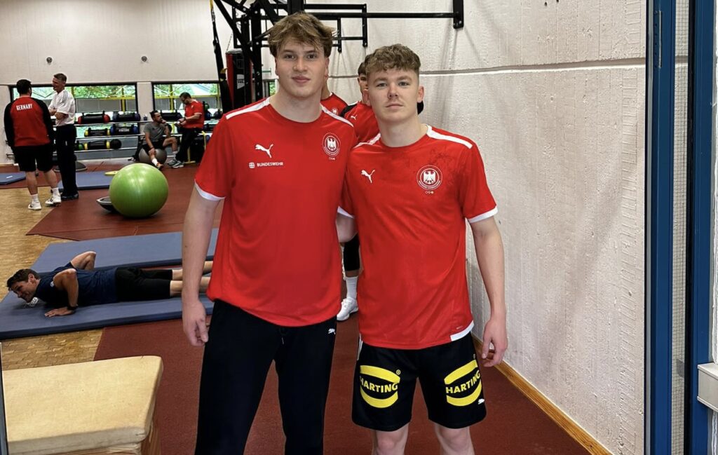 575DEDE9-55E1-48F6-A5AB-F96E1E38B6D5 (1)