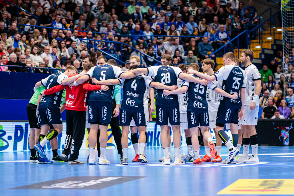GER, TBV Lemgo Lippe vs. THW Kiel, Handball, 1. Bundesliga, 17. Spieltag, Spielzeit 2024/2025, 26.12.2024