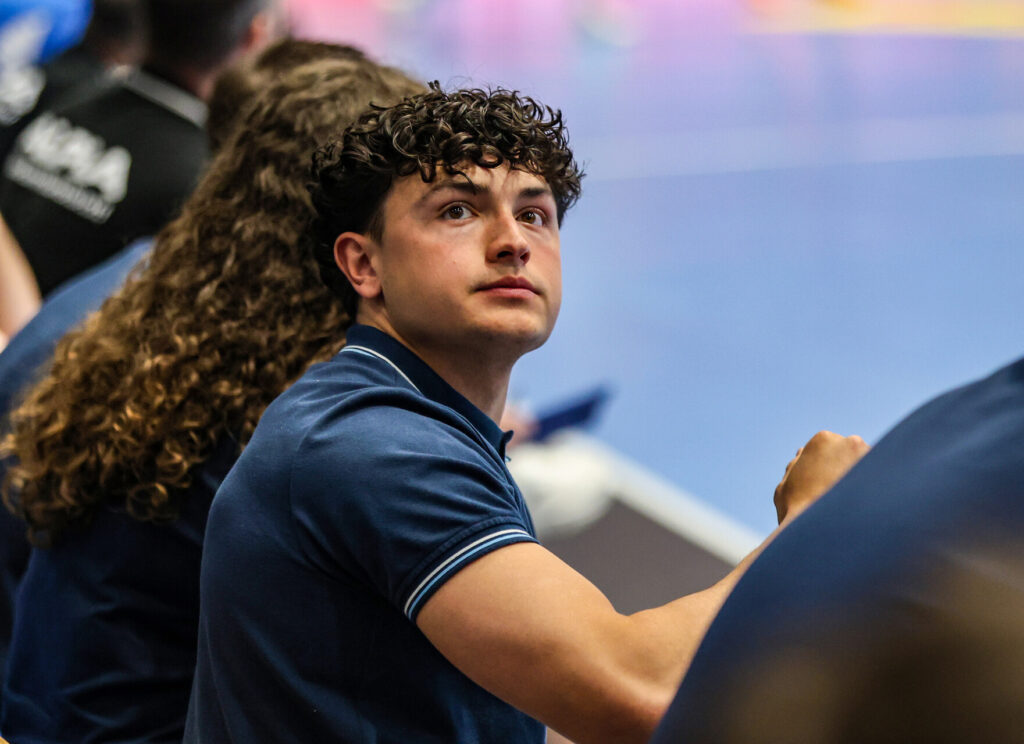 5K1A7374.JPG_compressed