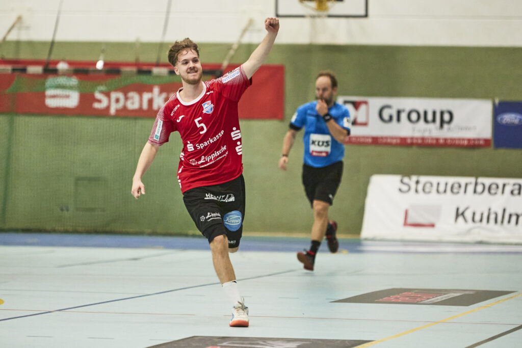 Rouven_Hübner_im_Spiel_gegen_die_Bergischen_Panther_am_29.10.2022